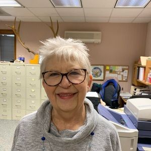 Meet your Posher, Linda